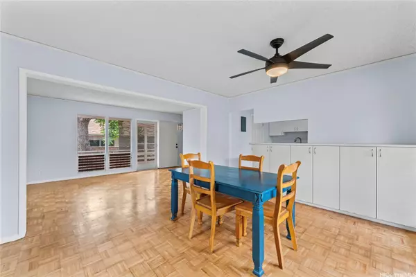 3117 Hunter ST, Honolulu, HI 96816