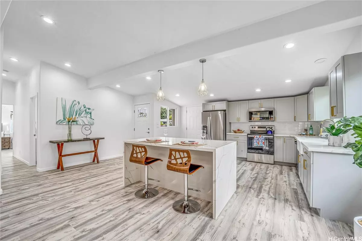 Kailua, HI 96734,565 Papalani ST