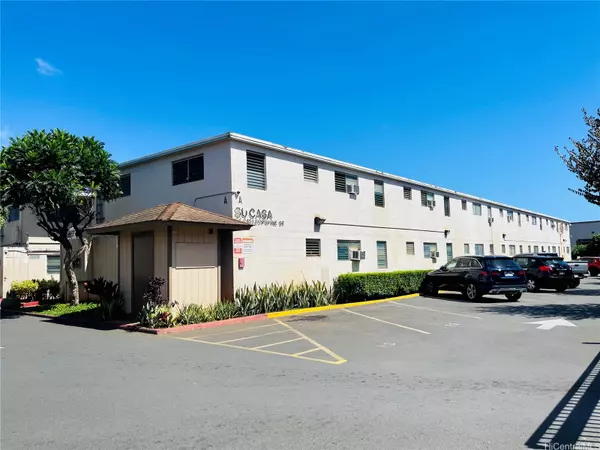 94-245 Leowahine ST #205, Waipahu, HI 96797