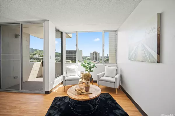 Honolulu, HI 96822,1624 Dole ST #801