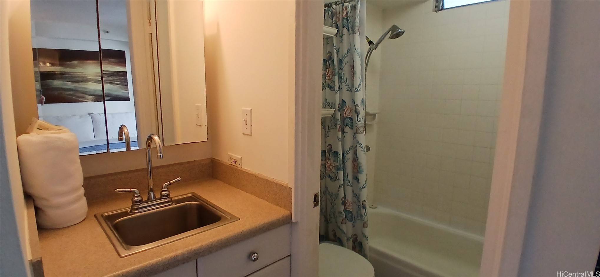 Honolulu, HI 96815,2463 Kuhio AVE #510
