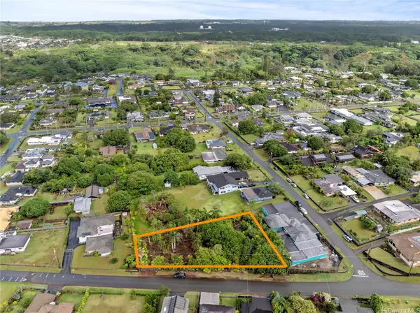 Wahiawa, HI 96786,1668 Eames ST