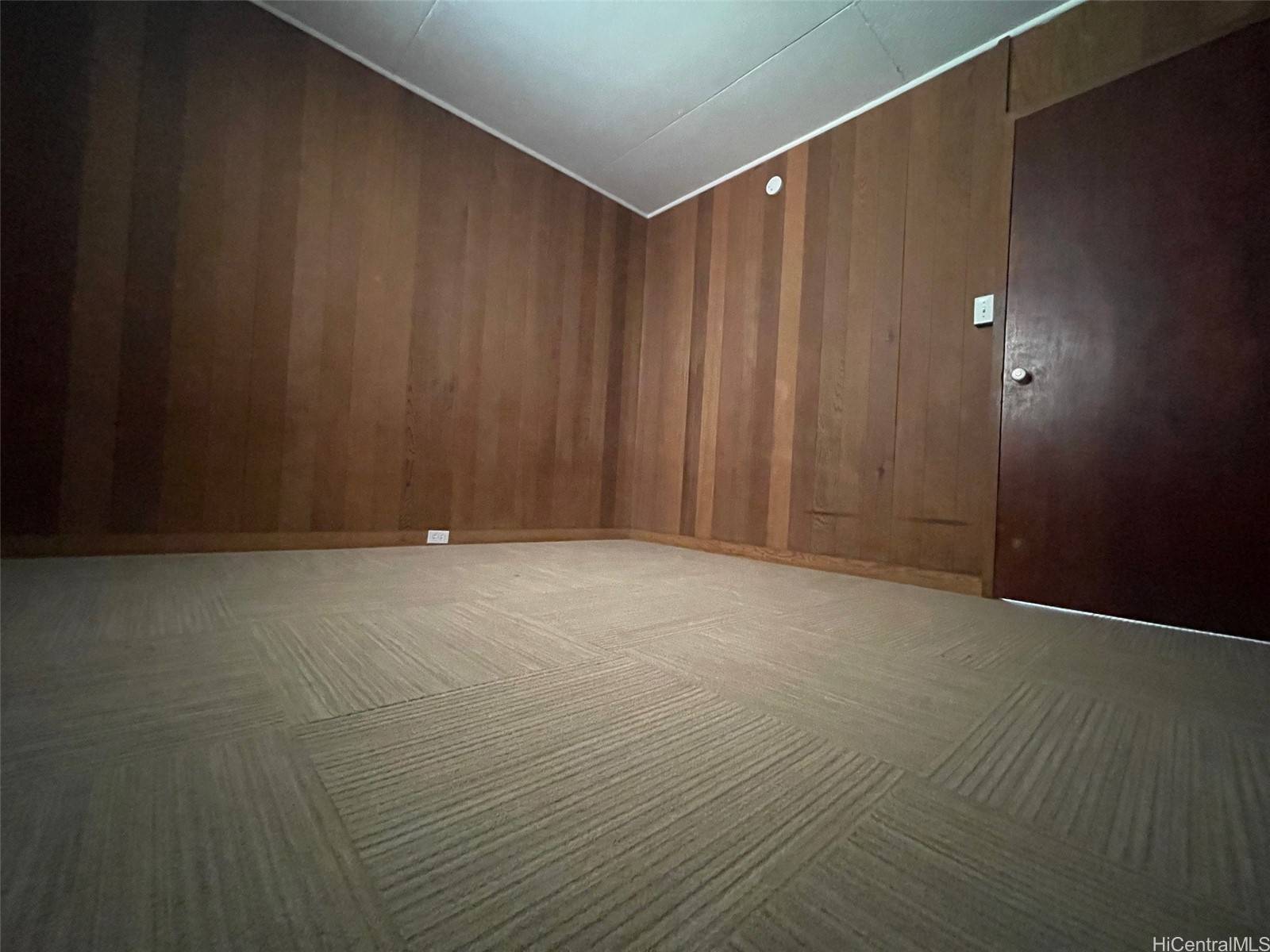 Wahiawa, HI 96786,1363 California AVE