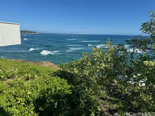 55-97 Naupaka ST, Laie, HI 96762