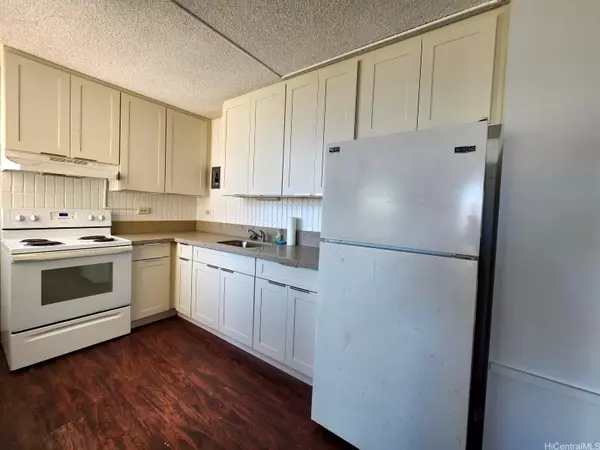 Honolulu, HI 96822,1524 Pensacola ST #201