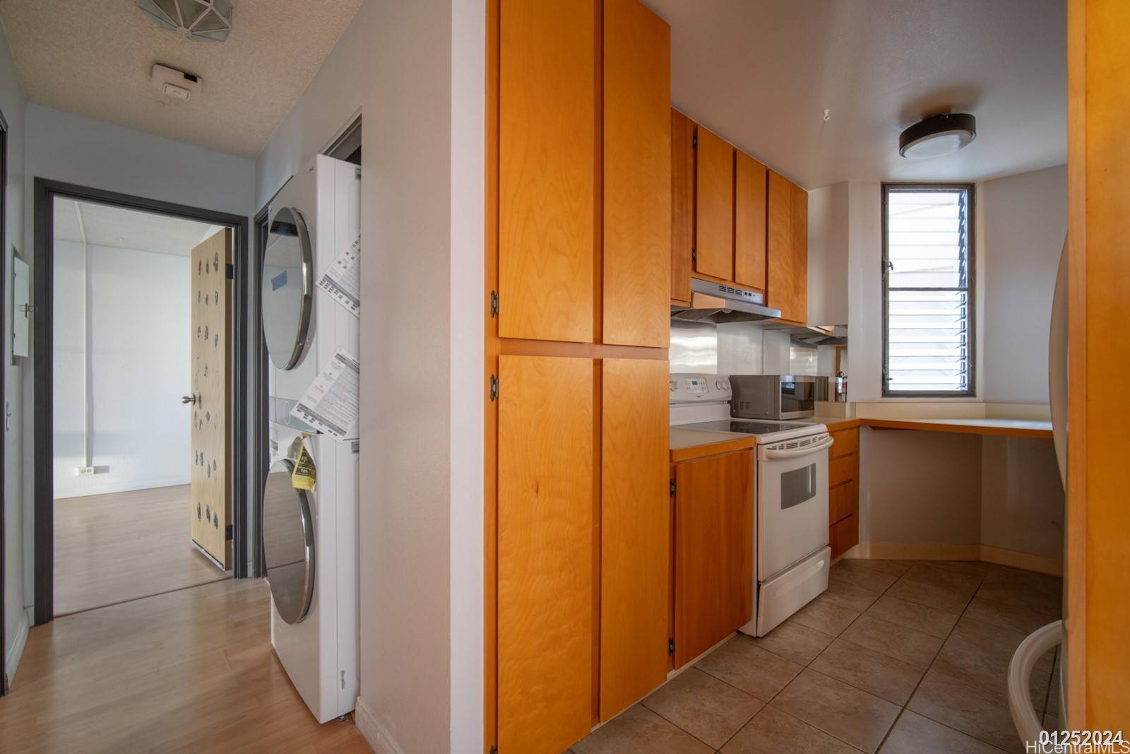 Honolulu, HI 96822,1441 Piikoi ST #405