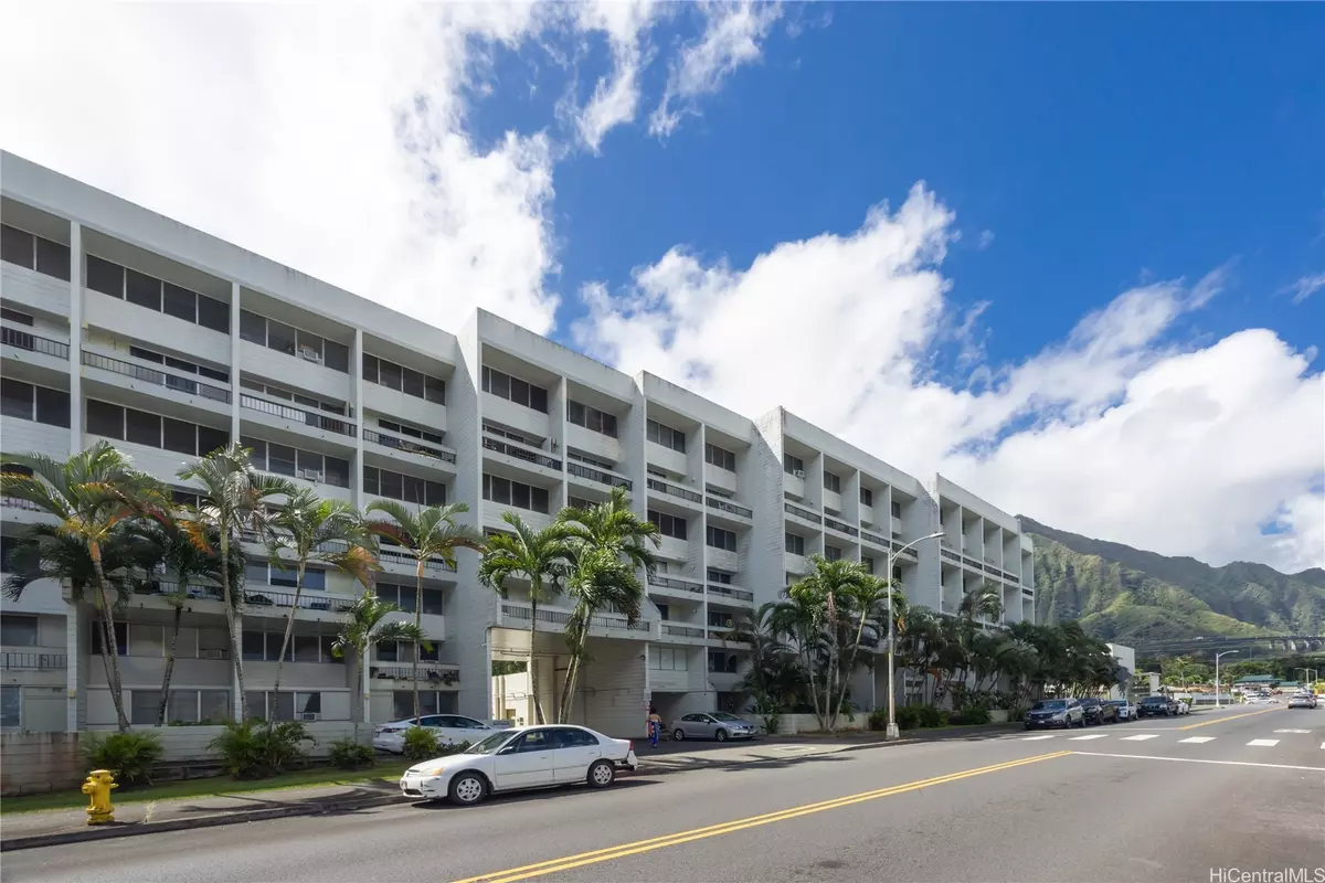Kaneohe, HI 96744,46-270 Kahuhipa ST #A605