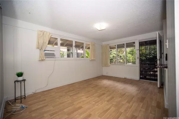 Honolulu, HI 96815,423 Kaiolu ST #207