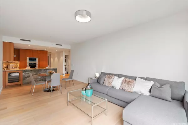 Honolulu, HI 96814,1100 Ala Moana BLVD #706