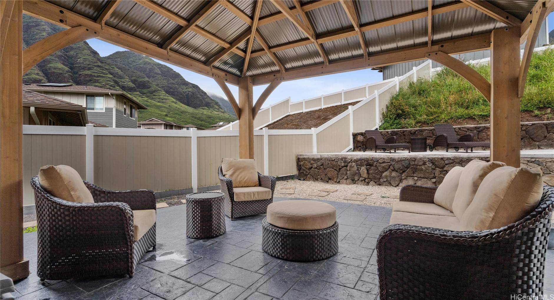Waianae, HI 96792,84-928 Maiola ST #76