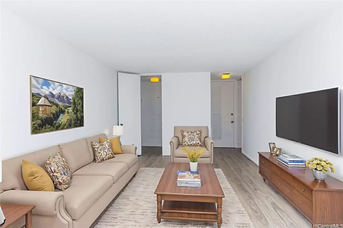 Honolulu, HI 96822,1630 Liholiho ST #506