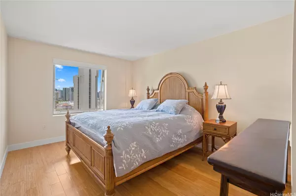 Honolulu, HI 96815,1551 Ala Wai BLVD #2502