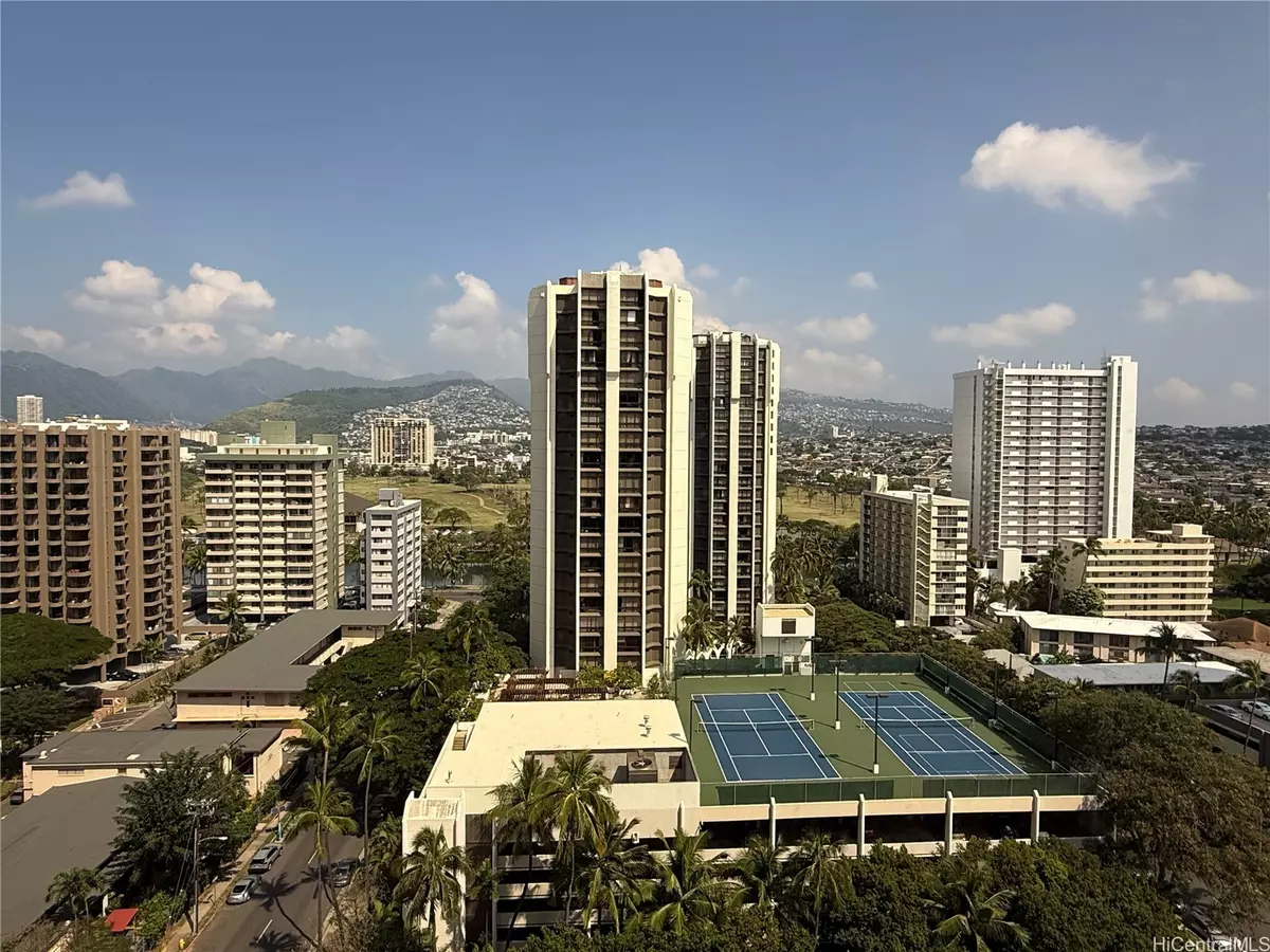 Honolulu, HI 96815,229 Paoakalani AVE #1803