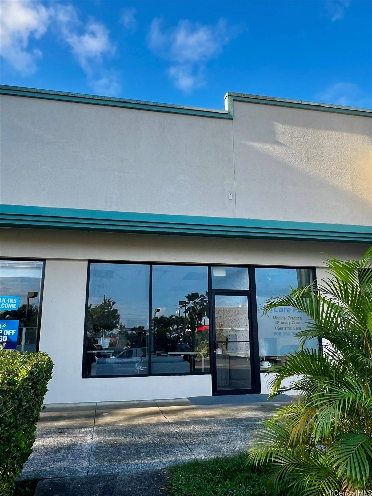 Kaneohe, HI 96744,45-480 Kaneohe Bay DR #C02