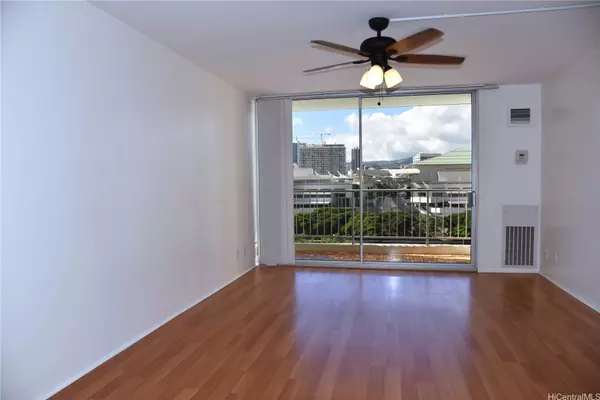 Honolulu, HI 96815,400 Hobron LN #908