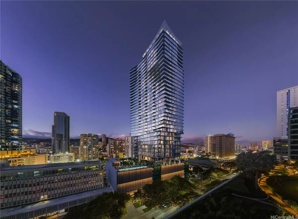 Honolulu, HI 96814,1538 Kapiolani BLVD #702