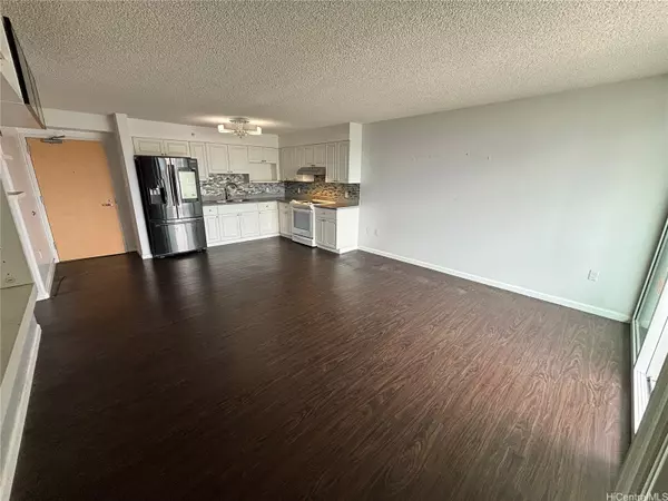 Honolulu, HI 96813,801 South ST #1723