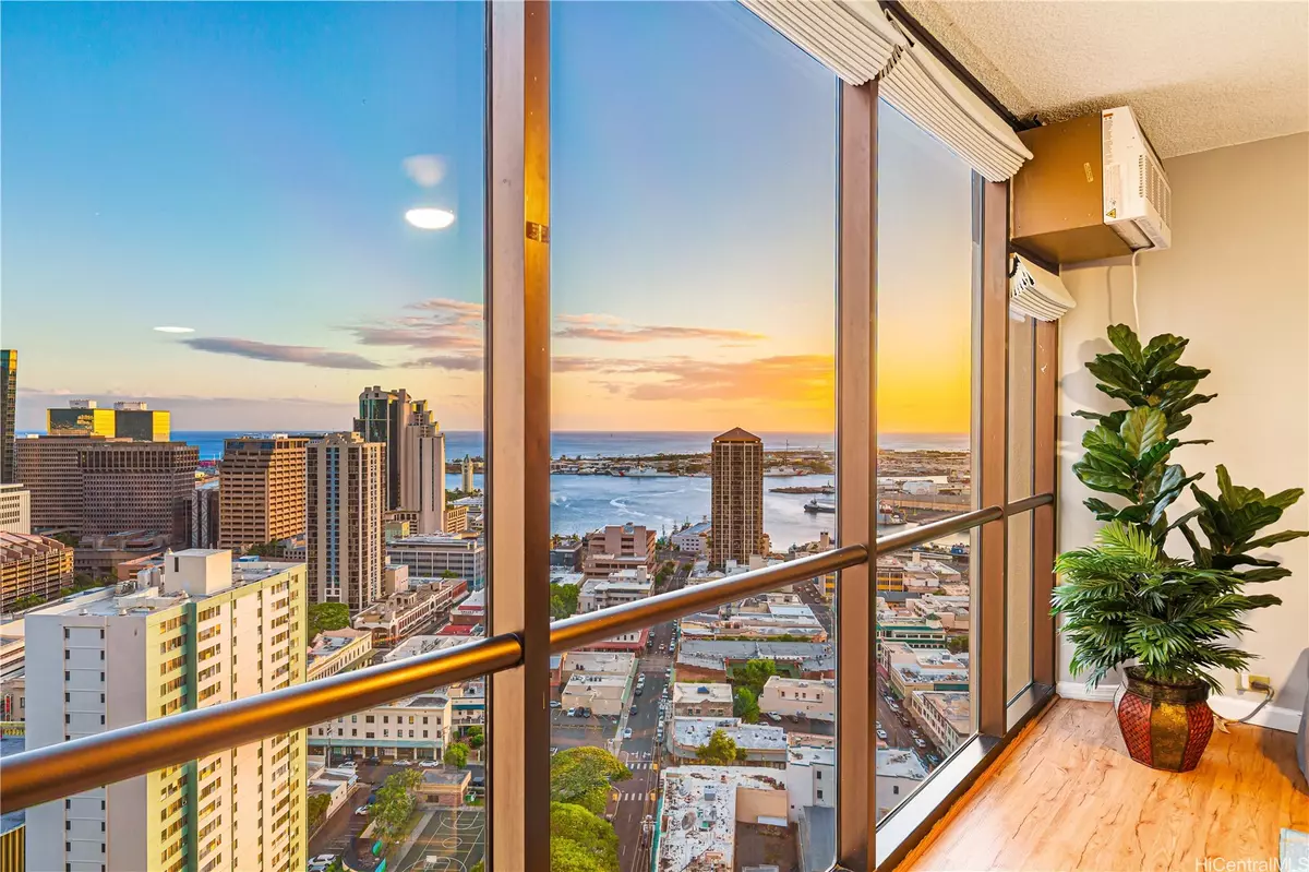 Honolulu, HI 96817,60 N Beretania ST #3308