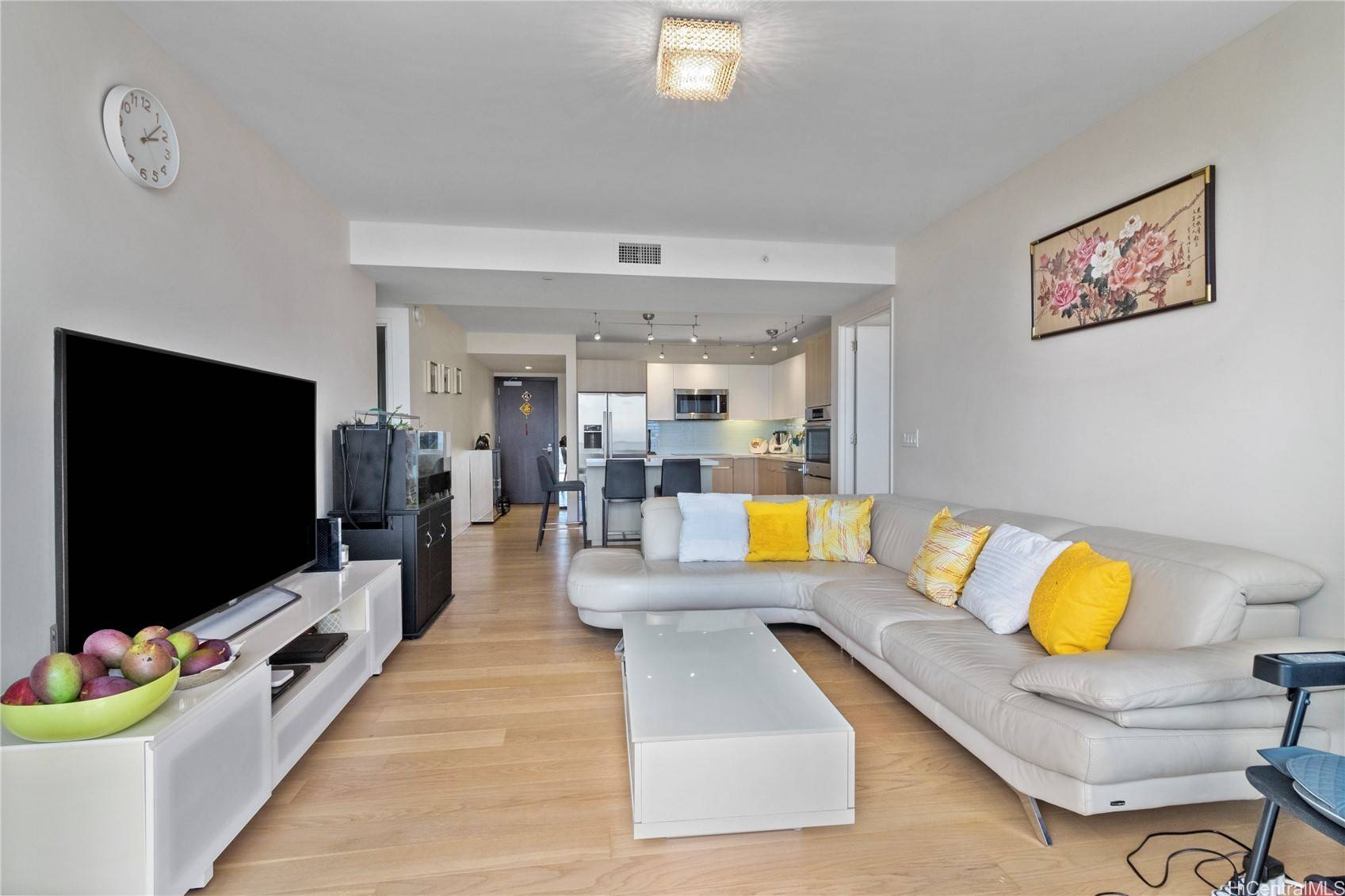 Honolulu, HI 96813,888 Kapiolani BLVD #2108