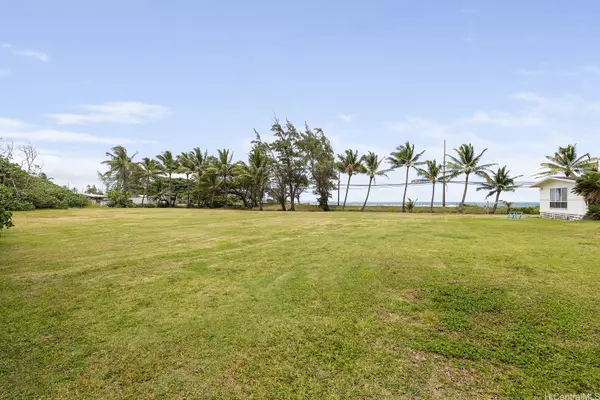Hauula, HI 96717,54-011 Waikulama ST