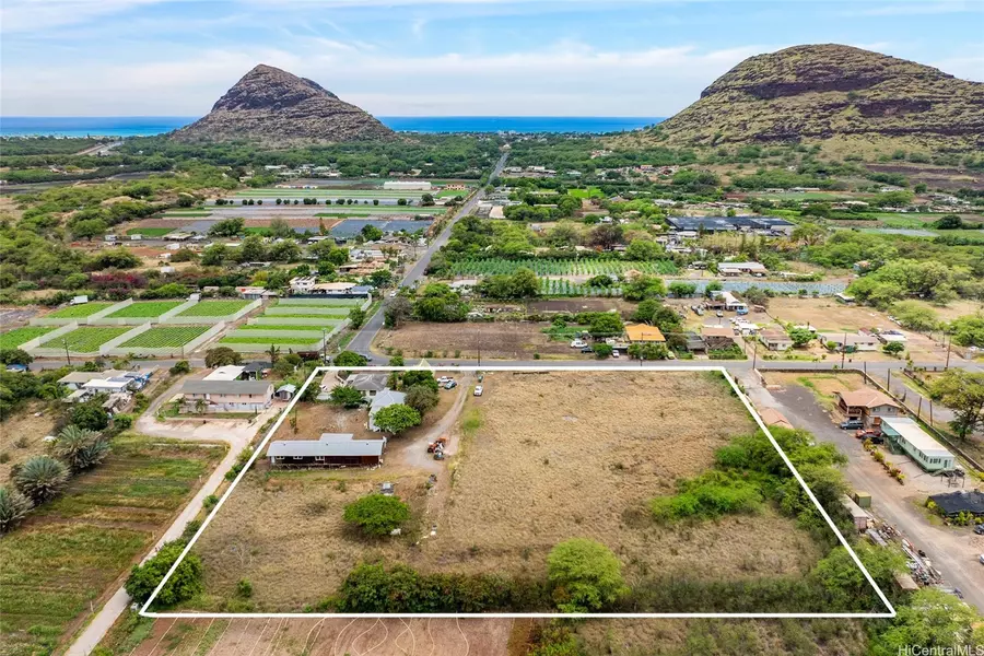 86-376 Puhawai RD, Waianae, HI 96792