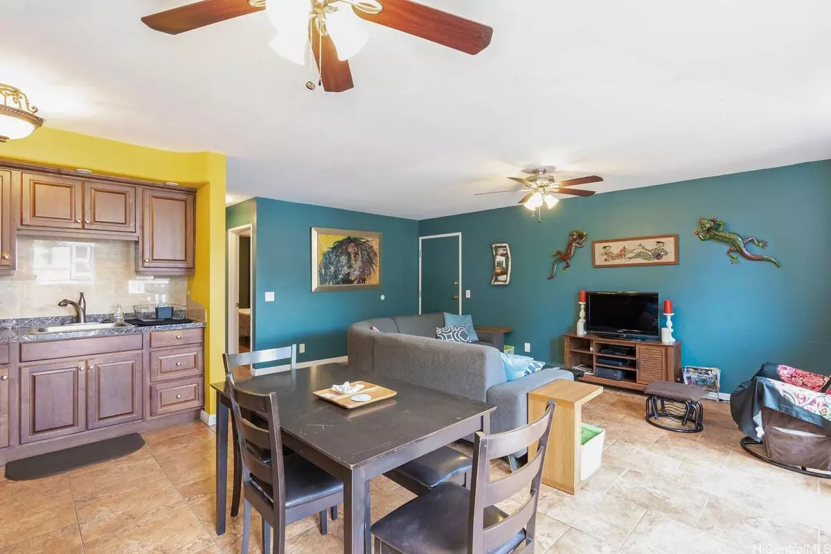 Waianae, HI 96792,84-687 Ala Mahiku ST #130A