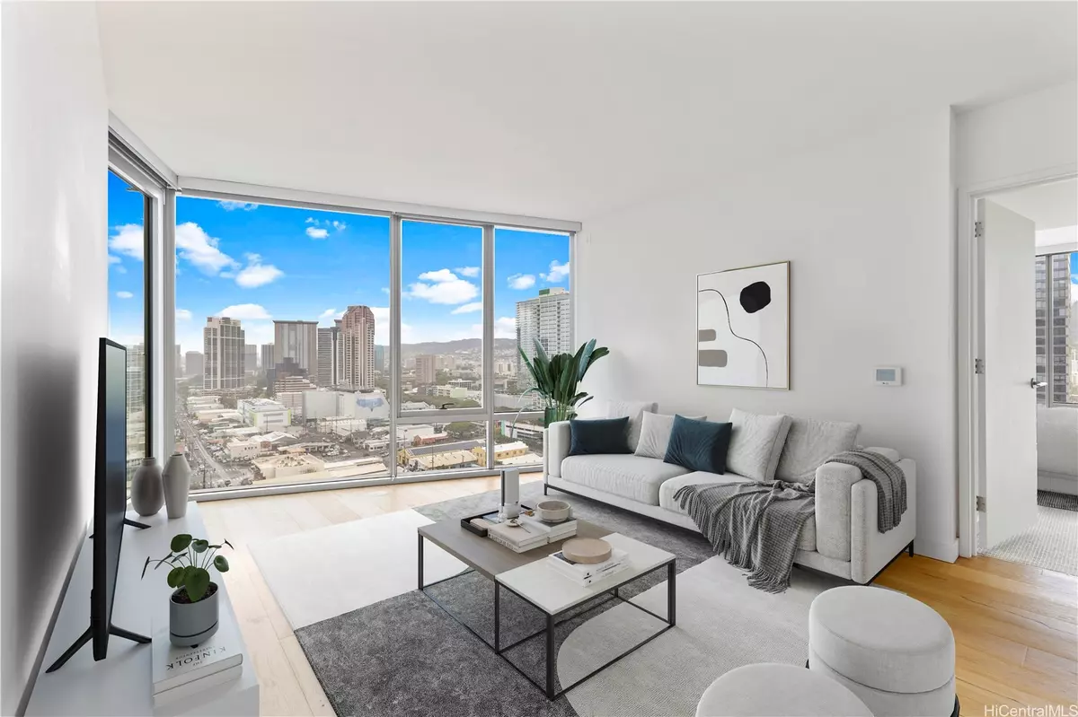 Honolulu, HI 96814,1001 Queen ST #1815