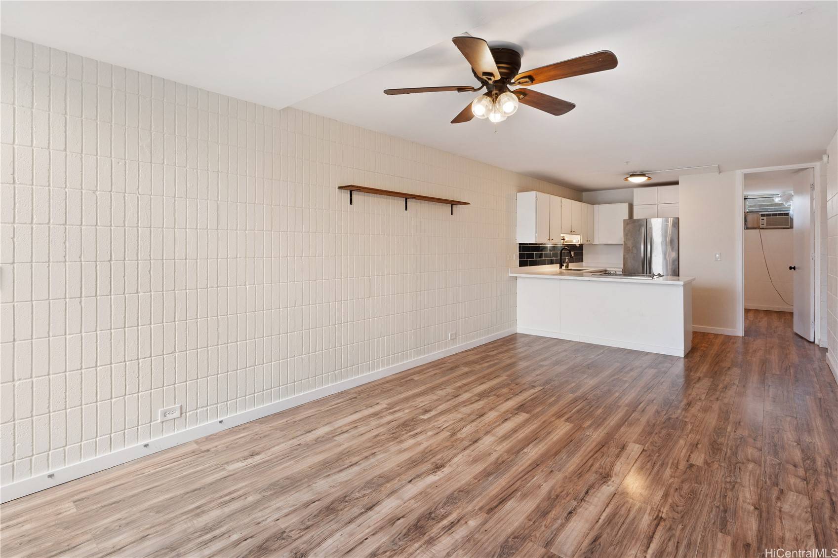 Honolulu, HI 96822,1524 Pensacola ST #113