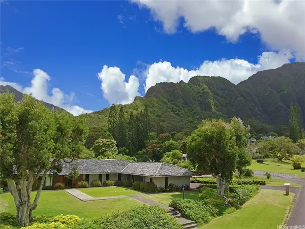 46-426 Hololio ST, Kaneohe, HI 96744