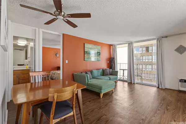 Honolulu, HI 96815,364 Seaside AVE #1211