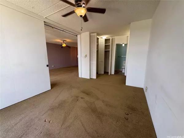 Honolulu, HI 96815,469 Ena RD #2611