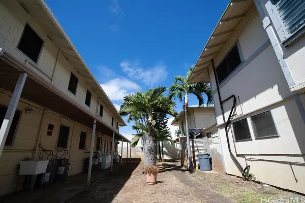 Honolulu, HI 96819,1611 Kahai ST