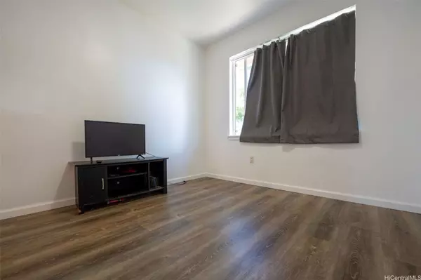 Kapolei, HI 96707,642 Kakala ST #1604