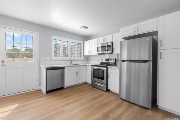 Ewa Beach, HI 96706,91-297 Makalauna PL #1