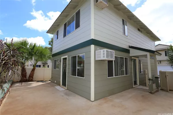 Ewa Beach, HI 96706,91-1881 Luahoana ST #110