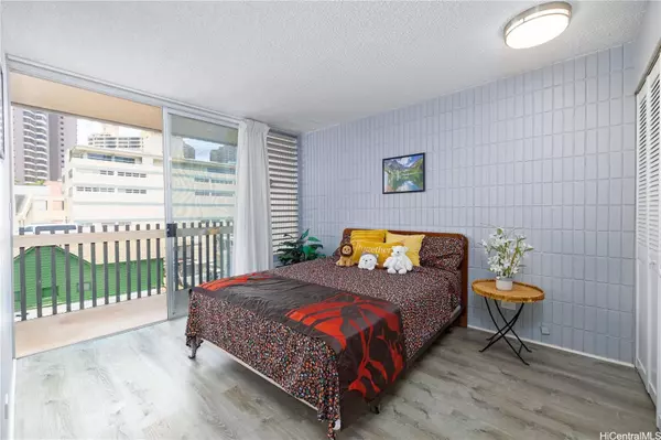 Honolulu, HI 96815,1911 Kalakaua AVE #406