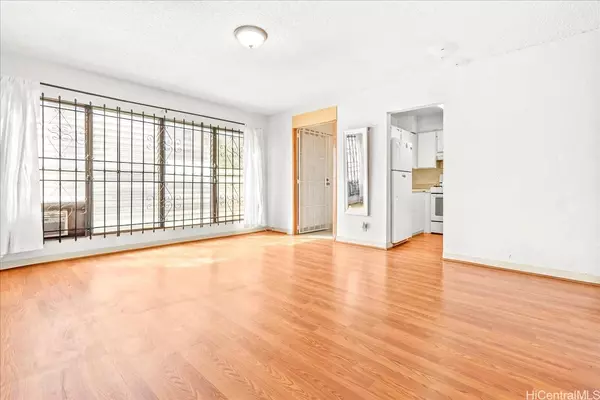 87-119 Helelua ST #F102,  Waianae,  HI 96792