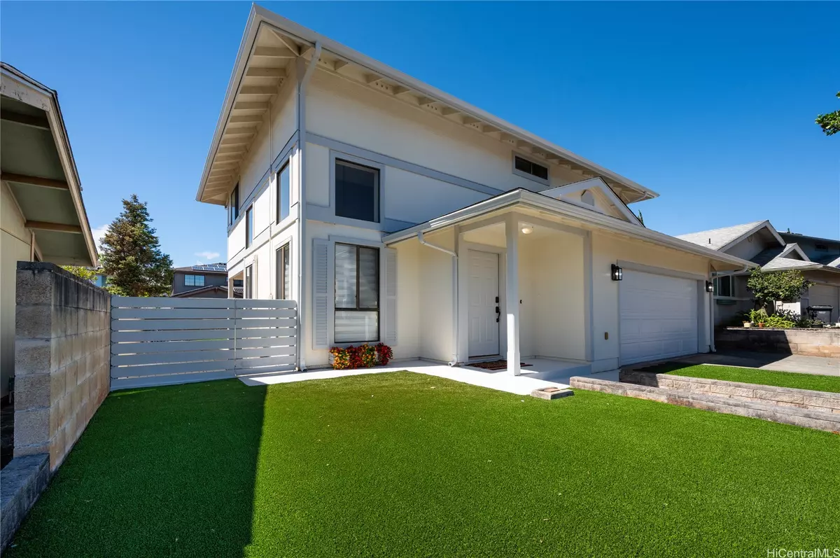 Honolulu, HI 96789,95-1036 HOAHUI ST #5