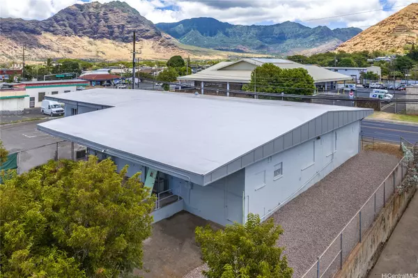 Waianae, HI 96792,86-015 Farrington HWY