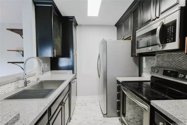 Mililani, HI 96789,95-510 Wikao ST #D202