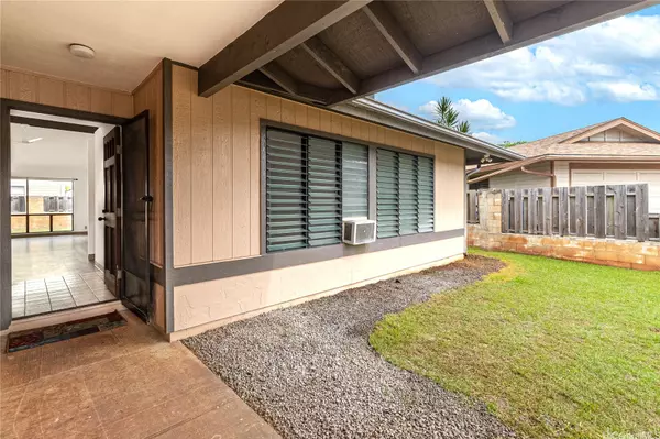Mililani, HI 96789,95-108 Lalai PL