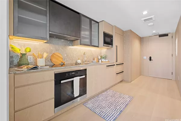 Honolulu, HI 96814,1000 Auahi ST #3511