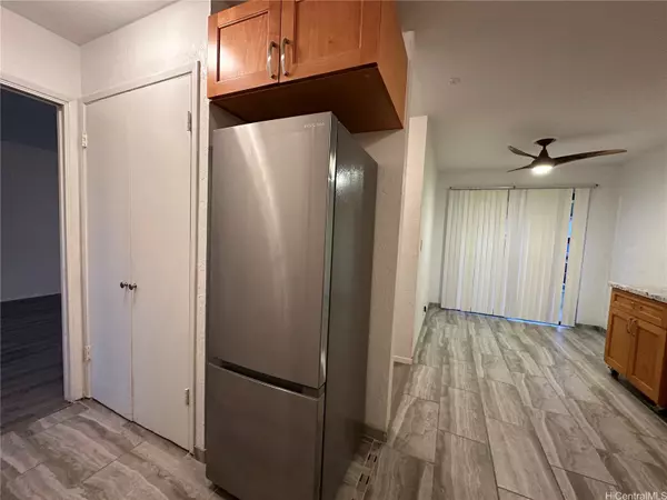 Aiea, HI 96701,98-330 Kaonohi ST #3