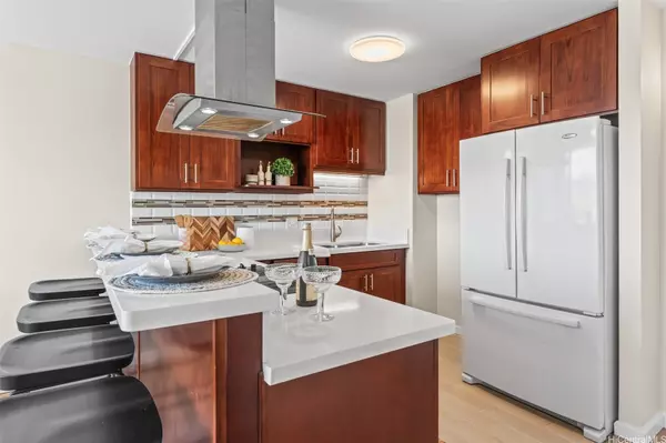 Honolulu, HI 96818,3045 Ala Napuaa PL #615