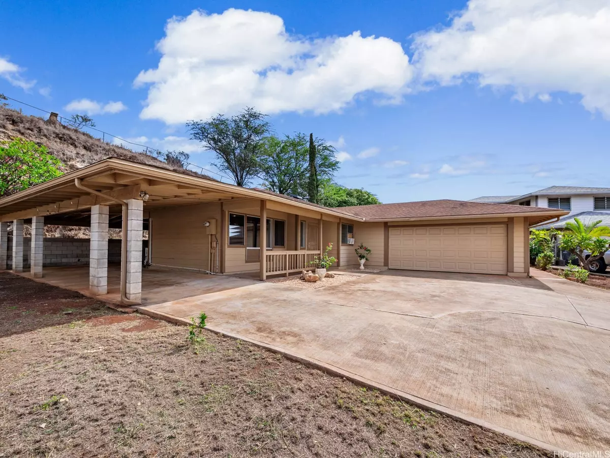 Waianae, HI 96792,87-415 Waiolu PL