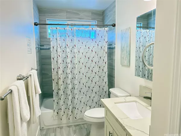 Waianae, HI 96792,85-075 Waianae Valley RD #B