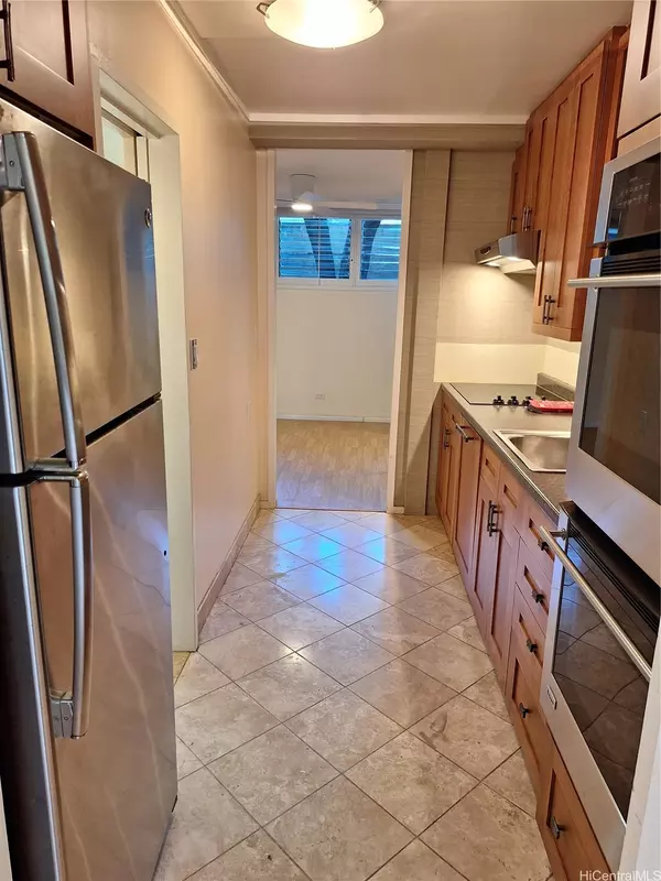 Honolulu, HI 96822,1700 Makiki ST #118