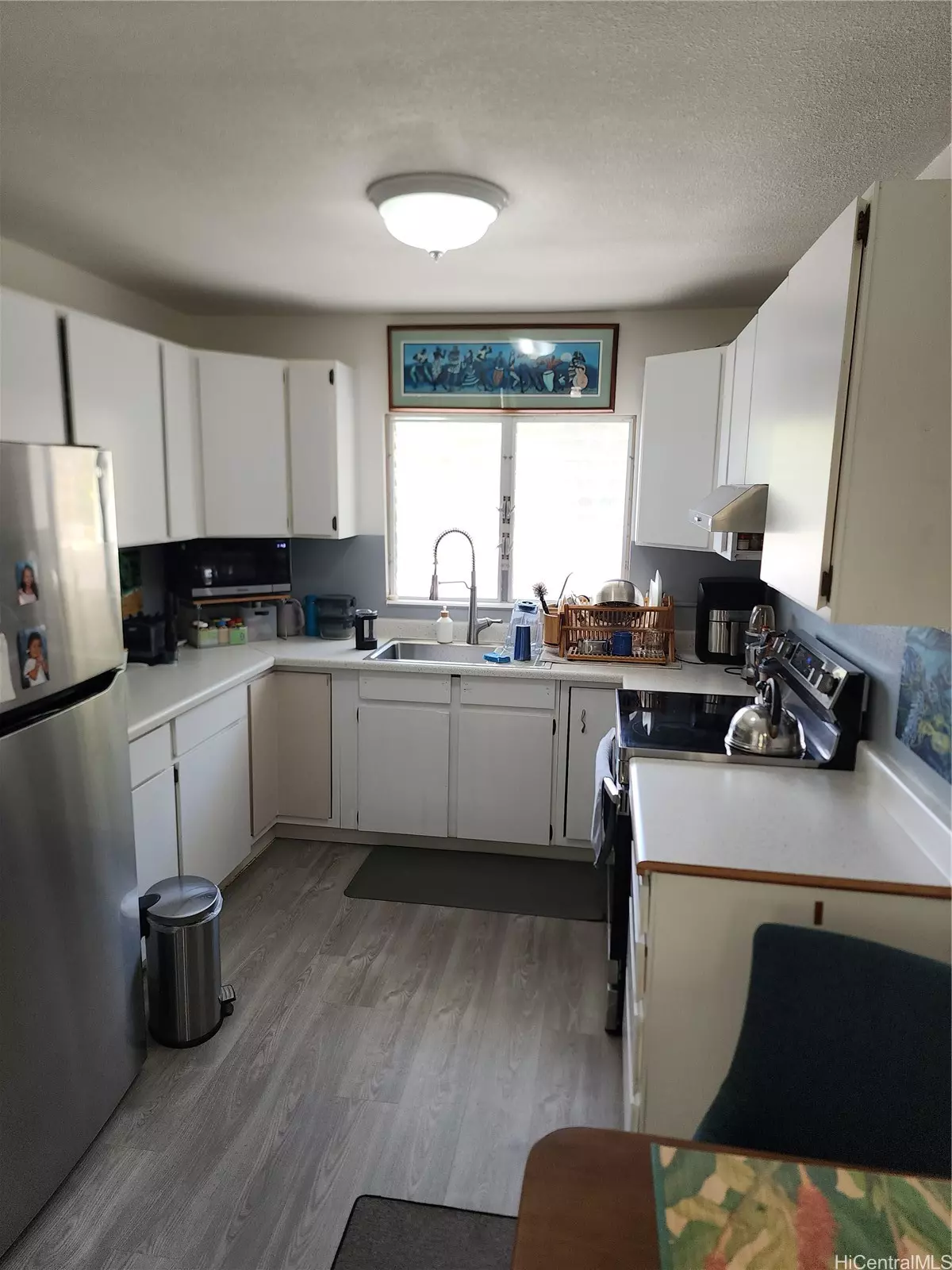 Honolulu, HI 96821,523 Kiholo ST