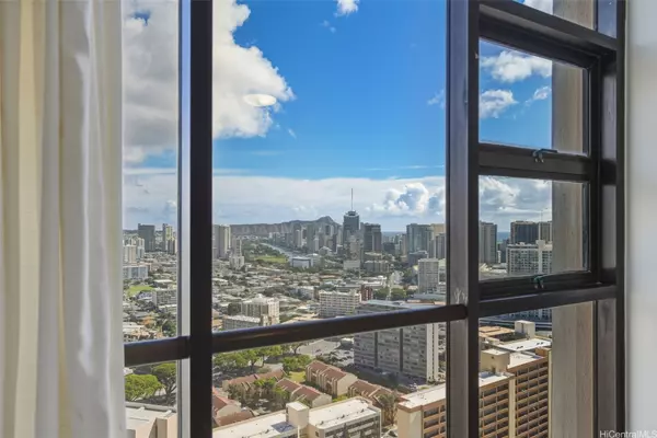 Honolulu, HI 96814,930 Kaheka ST #3405