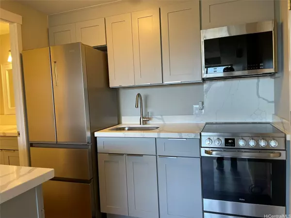 Honolulu, HI 96818,2888 Ala Ilima ST #910